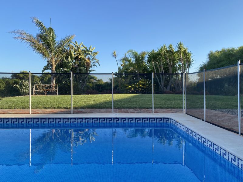 Pool Safety Fencing detail